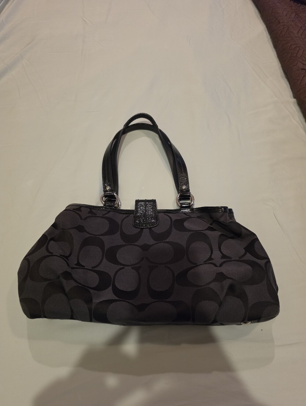 Coach - Classic Vintage Black Handbag - Picture 2 of 11